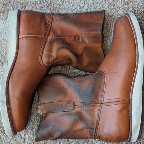 View photo of Red Wing Pecos in Unknown Leather