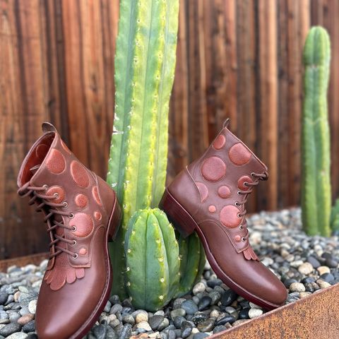 Maya Miel Packer in S.B. Foot Unknown Leather