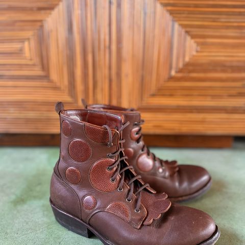Maya Miel Packer in S.B. Foot Unknown Leather