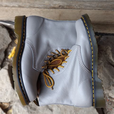 Dr. Martens 1460 Pascal Made In England in Zinc Grey Virginia