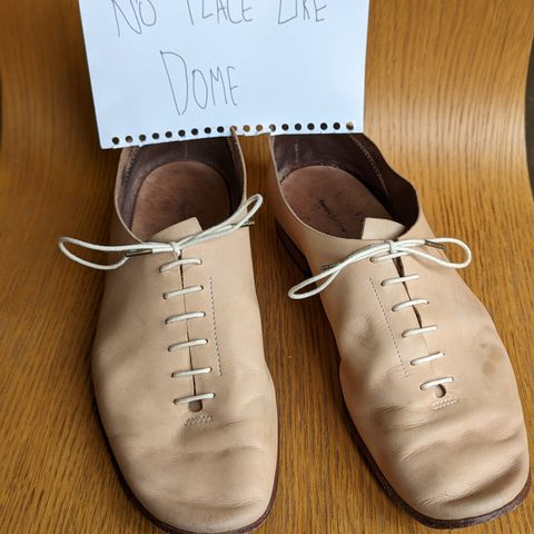 Hender Scheme Unlisted Model in Natural Veg-Tanned Cowhide