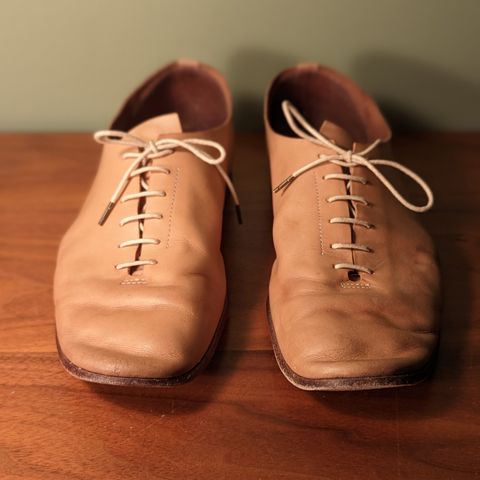 Hender Scheme Unlisted Model in Natural Veg-Tanned Cowhide