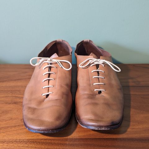 Hender Scheme Unlisted Model in Natural Veg-Tanned Cowhide