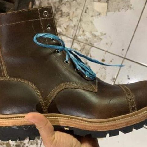 Imperium Hawke in Horween Cinnamon Waxed Flesh