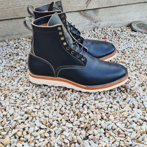 Imperium Unknown Model in Horween Black Chromexcel