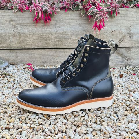 Imperium Unknown Model in Horween Black Chromexcel