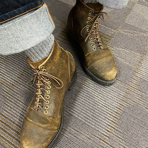 KREOSOTE Nail Shank-2 in Wickett & Craig Russet Harness with Kustom Color Treatment