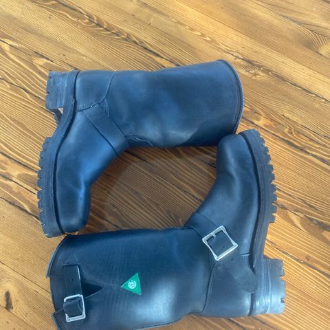 Dayton Boots 6460 CSA Engineer in Black Oil Tan