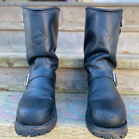 Dayton Boots 6460 CSA Engineer in Black Oil Tan