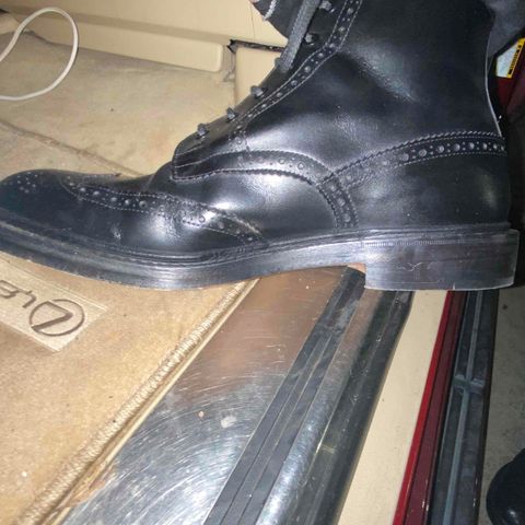 Tricker's Stow Country Boot in Black Calf