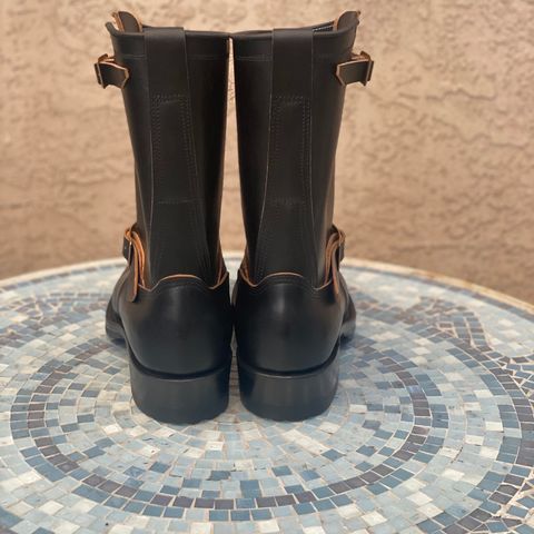 Zerrows Type One in Horween Black Latigo