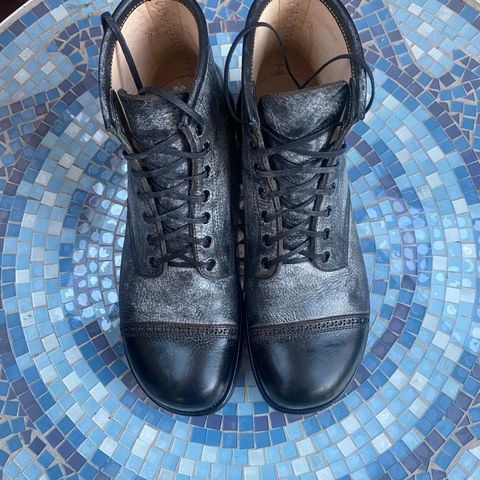Iron Boots 5515 in Black Italy Waxed Bullhide