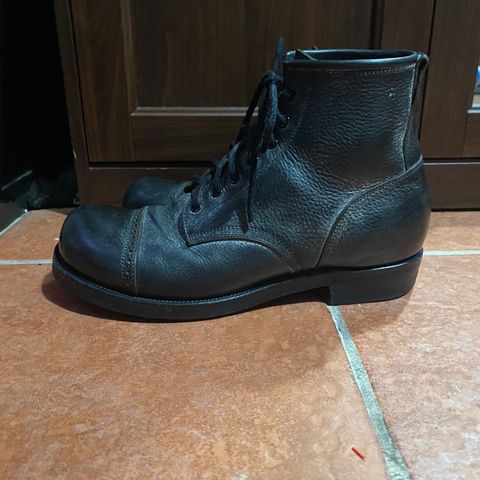 Iron Boots 5515 in Black Italy Waxed Bullhide