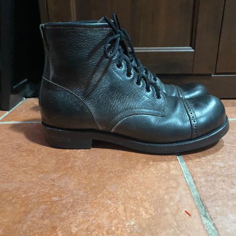 Iron Boots 5515 in Black Italy Waxed Bullhide