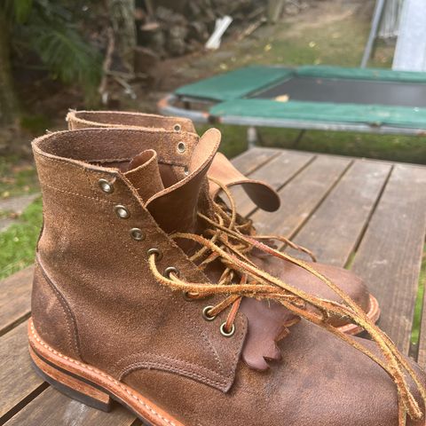 Oak Street Bootmakers Trench Boot in Horween Natural Chromexcel Roughout