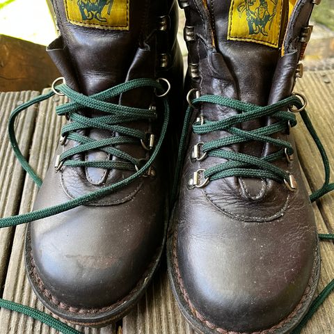 Jim Green Razorback in Brown Full Grain