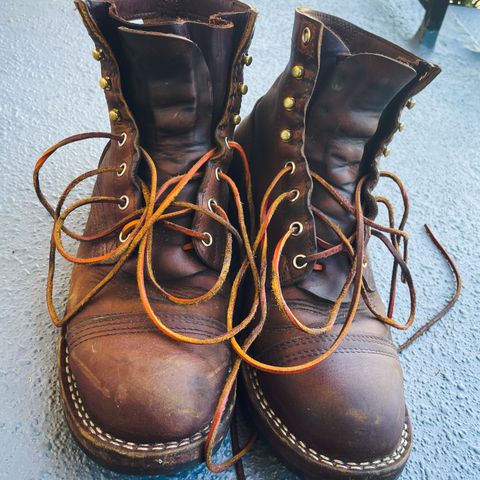 Nicks Americana in Horween Orange Predator