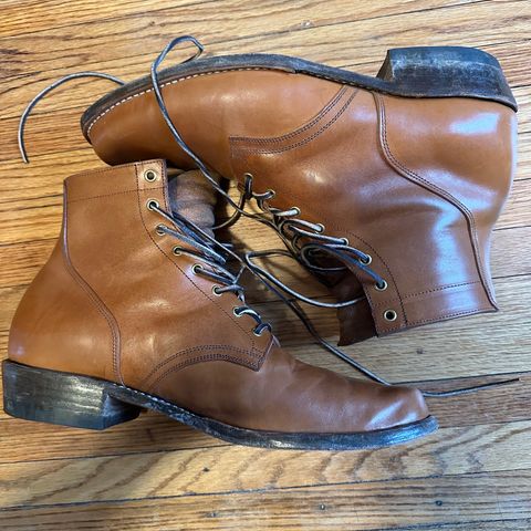 Sherman Boot Works Glanton in Maryam Natural TPR Horsebutt