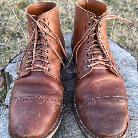 View photo of Viberg Service Boot in Horween Natural Essex Workshoe Butt