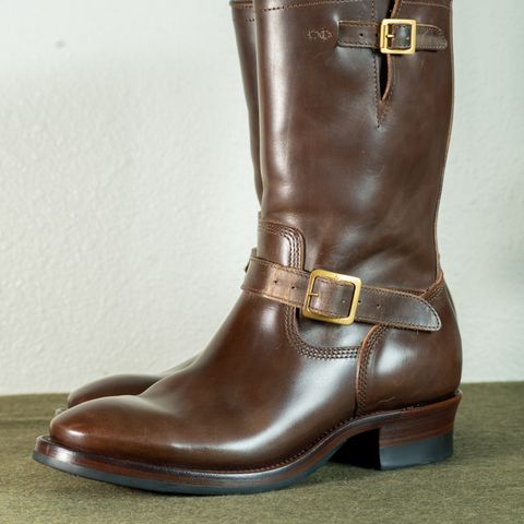 Quan Shoemaker Engineer in Maryam Brown Horsebutt