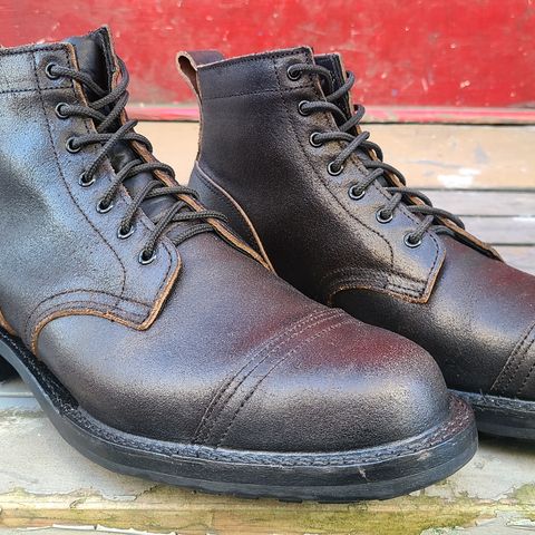 View photo of Truman Service Boot in Horween Black Waxed Flesh