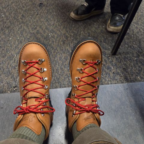 Danner Mountain Light in Cascade Clovis Full Grain