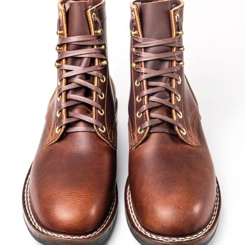 Nicks Falcon in Italian Brown Cypress