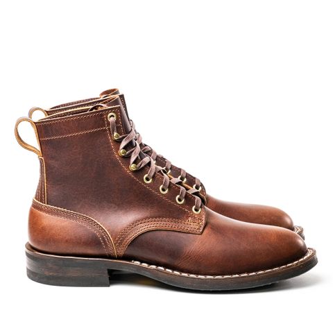 Nicks Falcon in Italian Brown Cypress