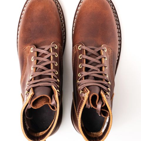 Nicks Falcon in Italian Brown Cypress