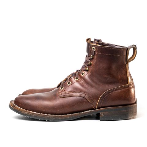 Nicks Falcon in Italian Brown Cypress