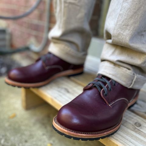Red Wing Beckman in S.B. Foot Black Cherry Featherstone