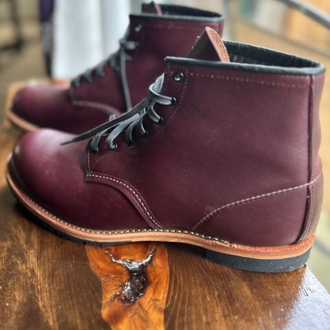 Red Wing Beckman in S.B. Foot Black Cherry Featherstone