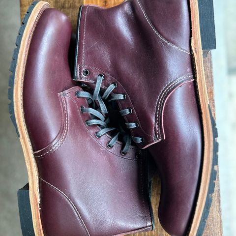 Red Wing Beckman in S.B. Foot Black Cherry Featherstone