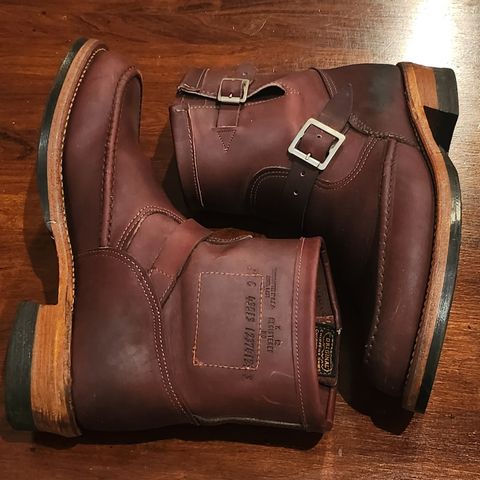 Chippewa Chippewa X Jean Shop 7" Engineer in Horween Burgundy Chromepak