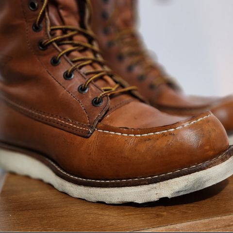 Red Wing 8-Inch Classic Moc in S.B. Foot Oro-Iginal