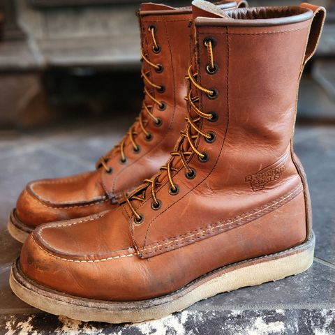 Red Wing 8-Inch Classic Moc in S.B. Foot Oro-Iginal