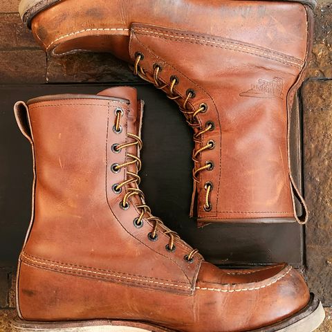 Red Wing 8-Inch Classic Moc in S.B. Foot Oro-Iginal