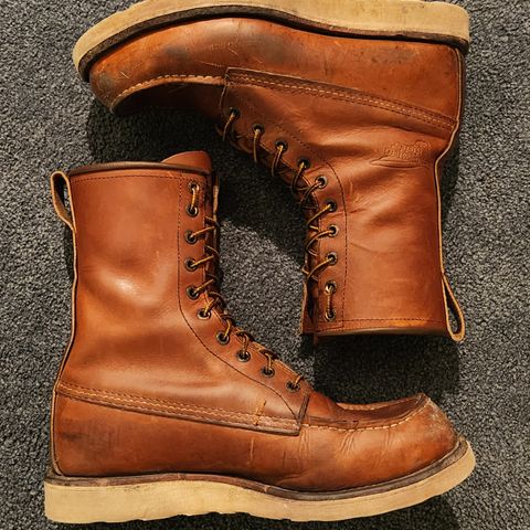 View photo of Red Wing 8-Inch Classic Moc in S.B. Foot Oro-Iginal