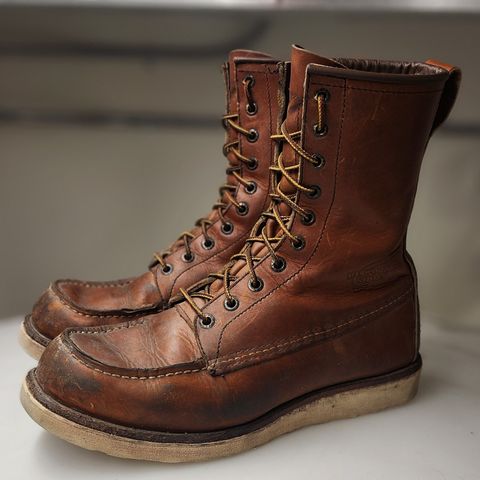 View photo of Red Wing 8-Inch Classic Moc in S.B. Foot Oro-Iginal