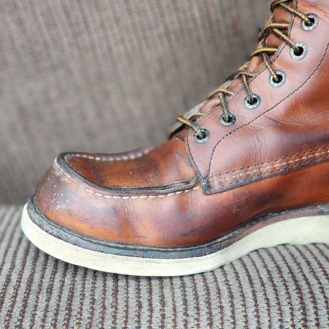 View photo of Red Wing 8-Inch Classic Moc in S.B. Foot Oro-Iginal