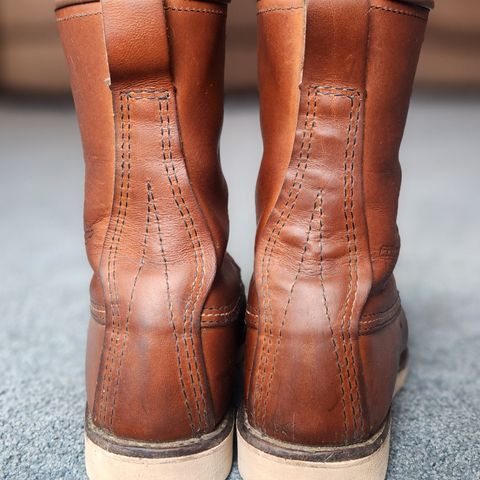 View photo of Red Wing 8-Inch Classic Moc in S.B. Foot Oro-Iginal