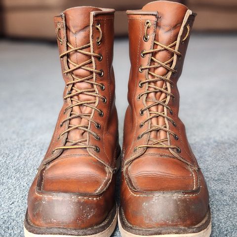 View photo of Red Wing 8-Inch Classic Moc in S.B. Foot Oro-Iginal