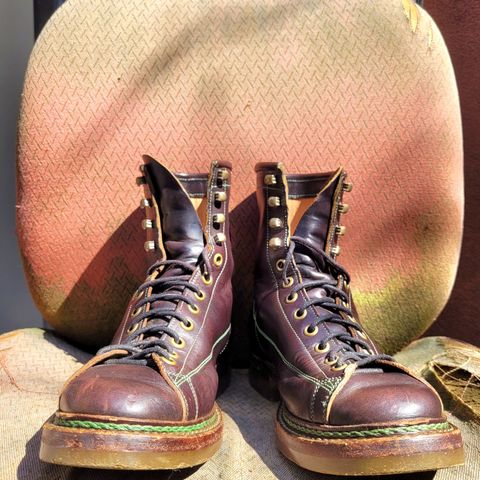 View photo of Onderhoud LCV02 Monkey Boot in Badalassi Carlo Oliva Minerva Overdyed Black