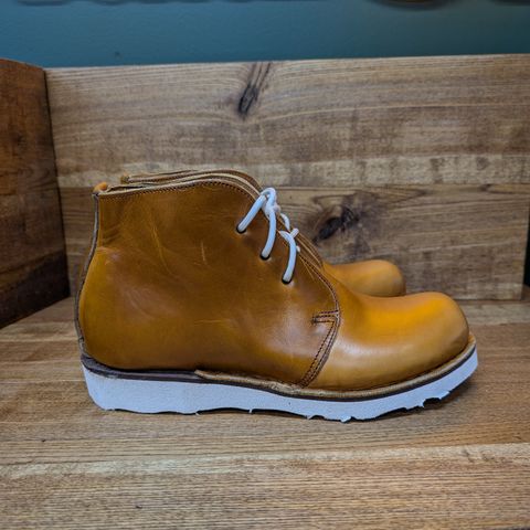 Hook & Punch Chukka V2 in Horween Sunflower cavalier