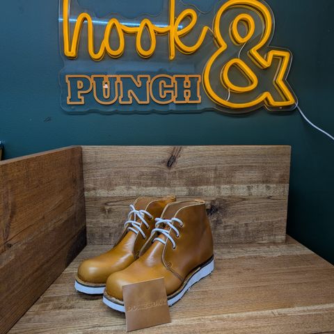 Hook & Punch Chukka V2 in Horween Sunflower cavalier