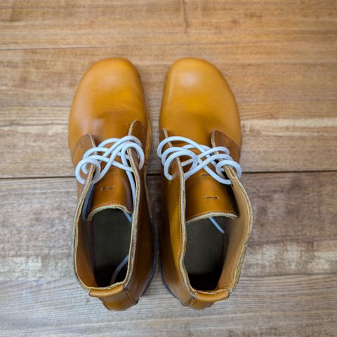 Hook & Punch Chukka V2 in Horween Sunflower cavalier
