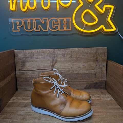 Hook & Punch Chukka V2 in Horween Sunflower cavalier