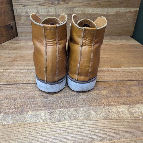 Hook & Punch Chukka V2 in Horween Sunflower cavalier