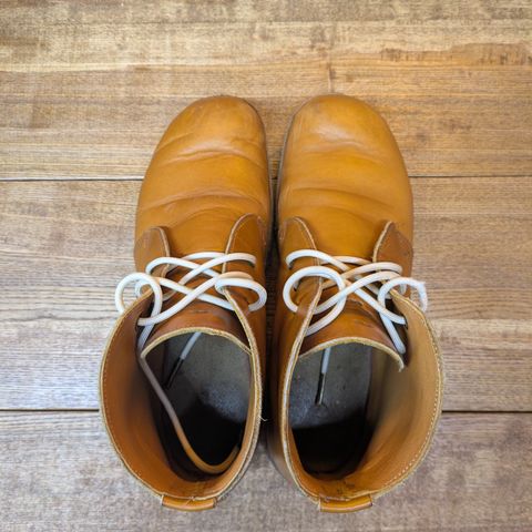Hook & Punch Chukka V2 in Horween Sunflower cavalier