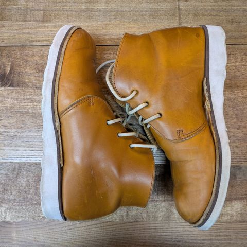 Hook & Punch Chukka V2 in Horween Sunflower cavalier